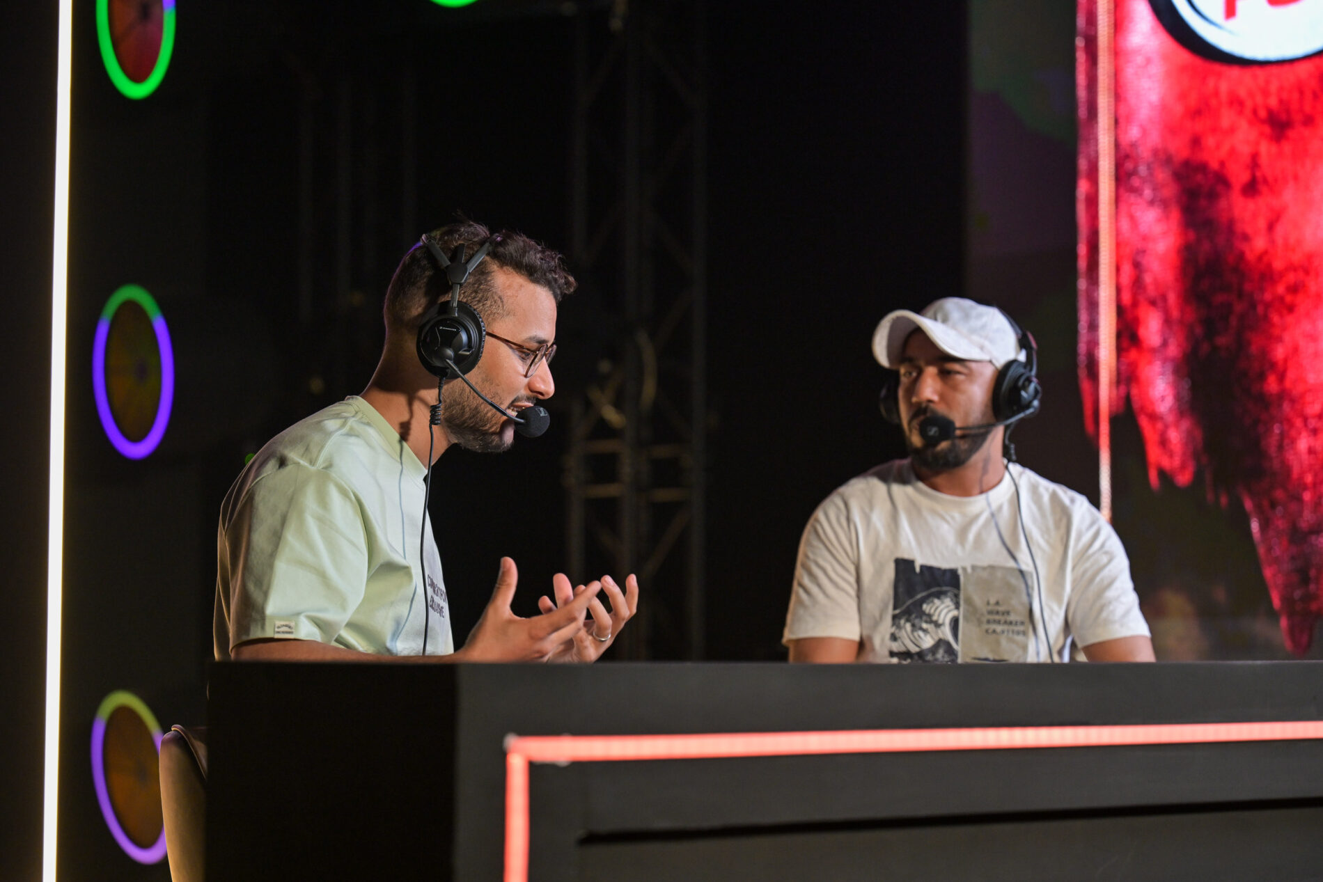 commentateurs-casters-esport-mge